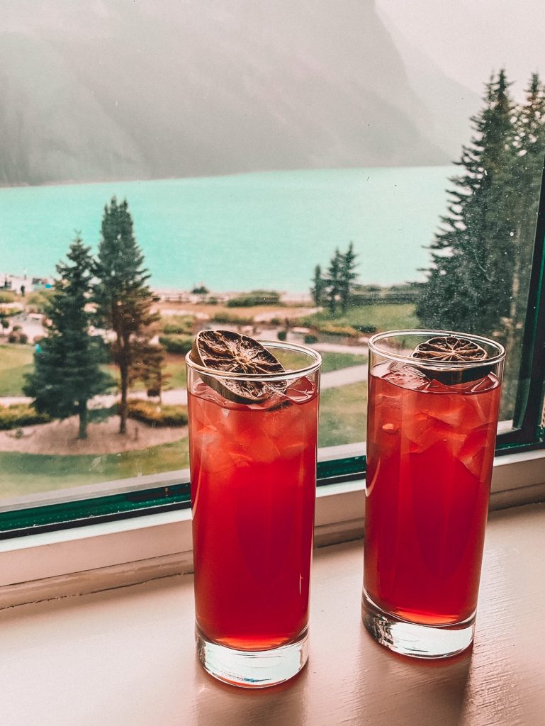 FAIRMONT LAKE LOUISE