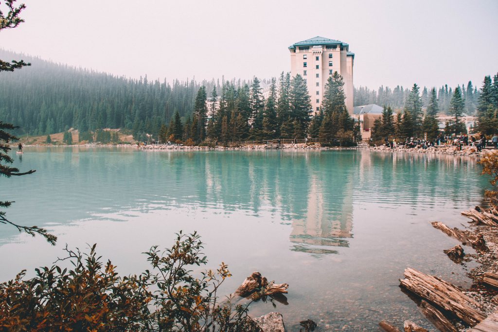 Fairmont Lake Louise Restaurants