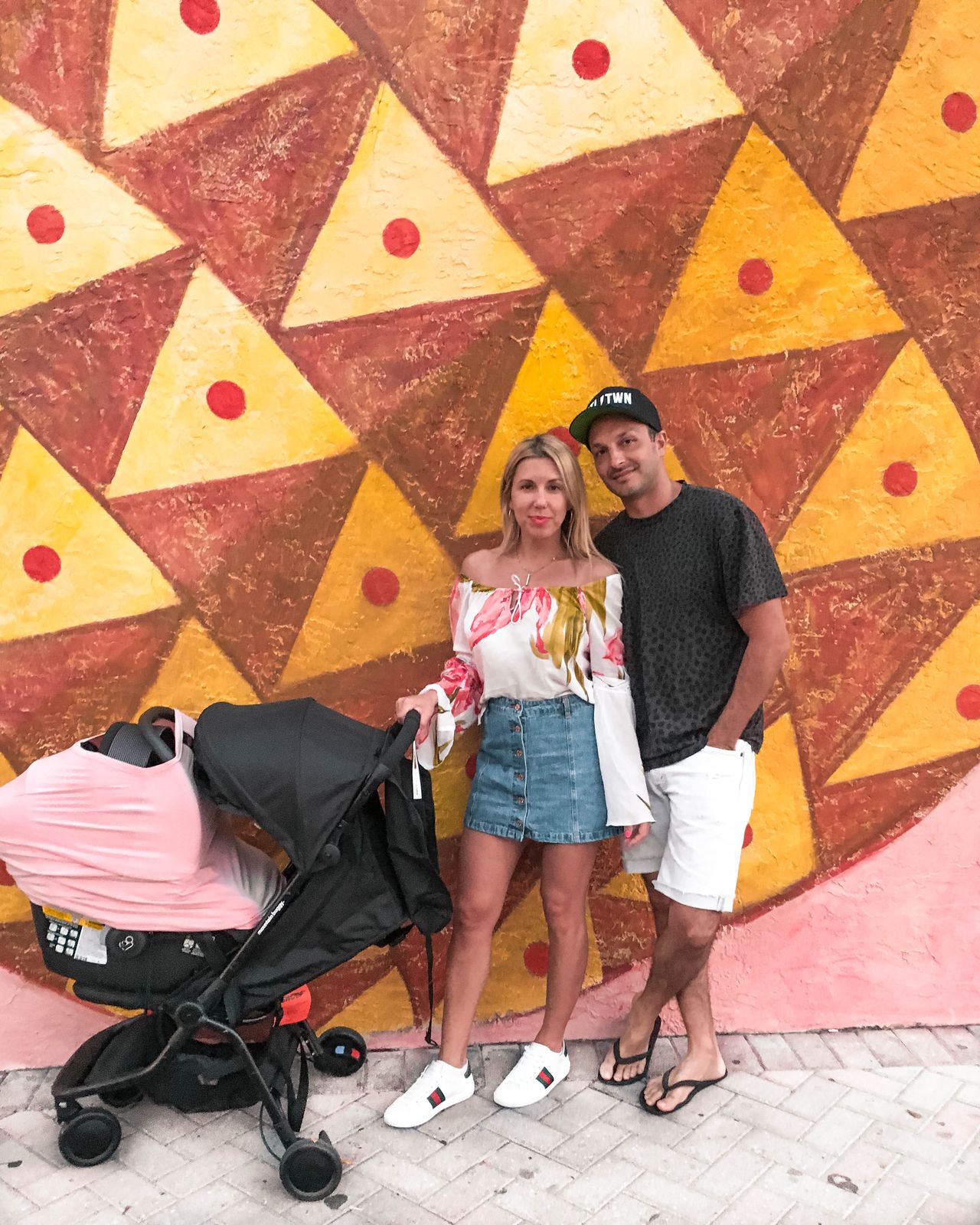 TIPS FOR TRAVELLING WITH A NEWBORN