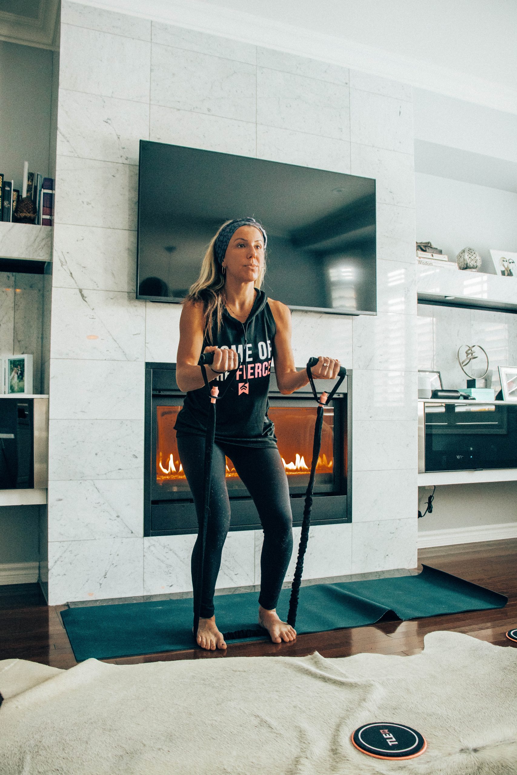 TRAVEL WORKOUTS WITH THE LADIES EDGE • The Daydream Diaries