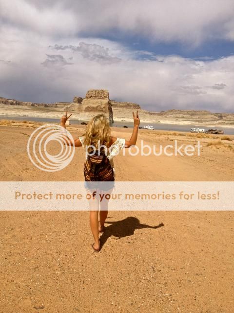 marisa mercanti, c'est girl so chic, toronto blog, life style blogger, amanrigi blog, lake powell, lake powell blog photo IMG_8554.jpg