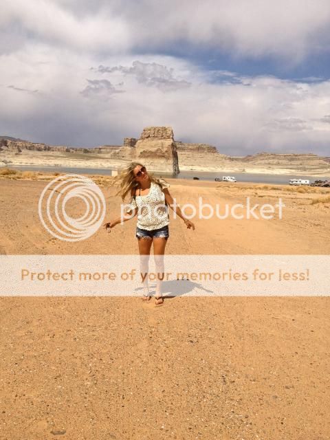 marisa mercanti, c'est girl so chic, toronto blog, life style blogger, amanrigi blog, lake powell, lake powell blog photo IMG_8555.jpg